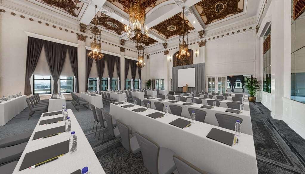 The Pfister Hotel Milwaukee Facilities photo
